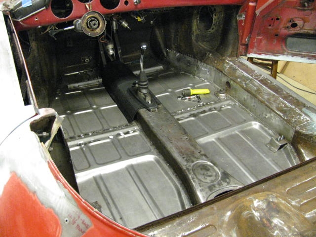 Click image for larger version

Name:	2-104.FloorboardsLookingForwardLeftSide.JPG
Views:	64
Size:	184.9 KB
ID:	8936