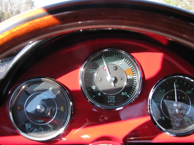Click image for larger version

Name:	1-20-135.InstrumentCluster-2900RPM58MPH.JPG
Views:	34
Size:	201.4 KB
ID:	10006