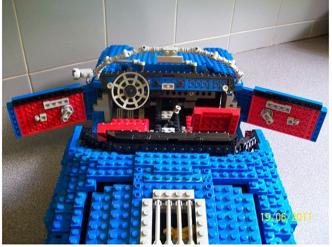 Click image for larger version

Name:	lego.JPG
Views:	30
Size:	80.9 KB
ID:	15673