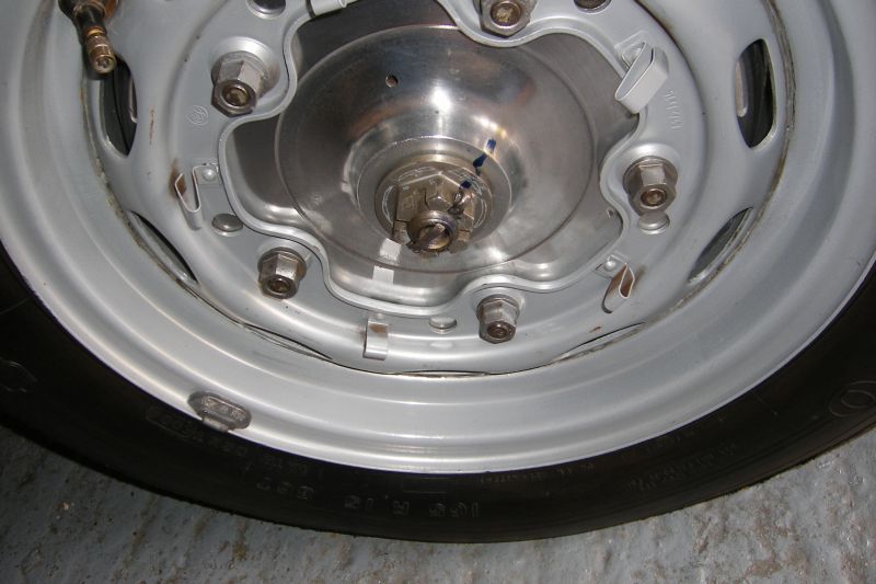 Click image for larger version

Name:	2009_0718porschebrakes0001.JPG
Views:	47
Size:	58.6 KB
ID:	17610