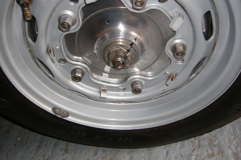 Click image for larger version

Name:	2009_0718porschebrakes0001.JPG
Views:	40
Size:	58.6 KB
ID:	17610