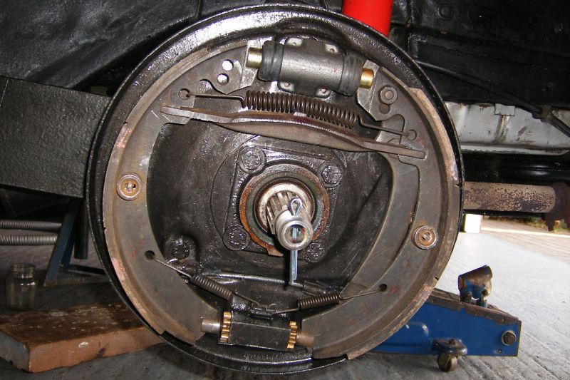 Click image for larger version

Name:	2009_0718porschebrakes0024.JPG
Views:	43
Size:	93.0 KB
ID:	17613