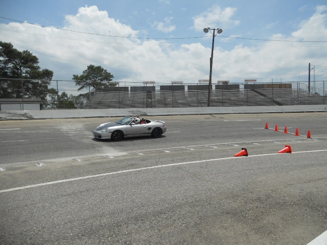 Click image for larger version

Name:	6-1-1335.RPM2013JeffRefronBoxster911.JPG
Views:	34
Size:	255.1 KB
ID:	19418