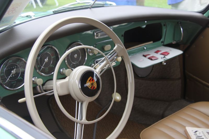 Click image for larger version

Name:	356Show078.JPG
Views:	33
Size:	58.3 KB
ID:	24413