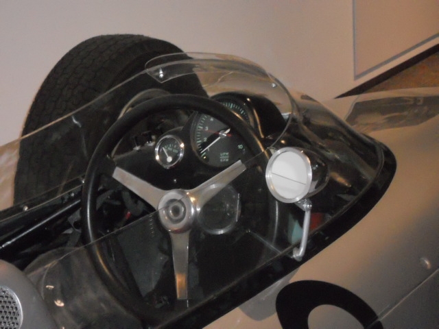 Click image for larger version

Name:	43.1962Type804F1DanGurneyCockpit.JPG
Views:	35
Size:	209.3 KB
ID:	29867