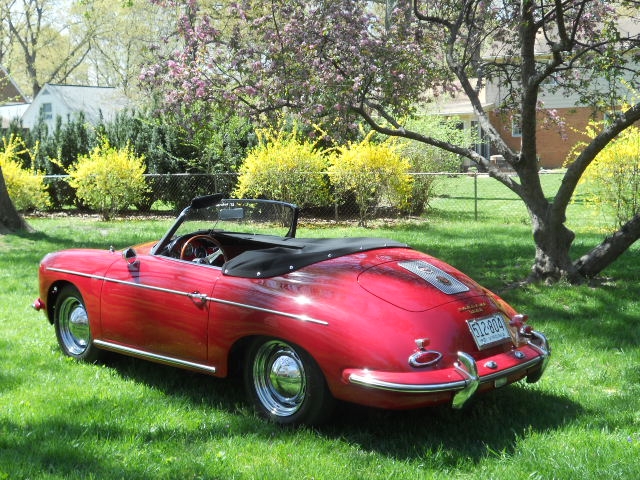 Click image for larger version

Name:	4-14-132.RoadsterUnderCrabappleTreeRear.JPG
Views:	33
Size:	354.4 KB
ID:	31342