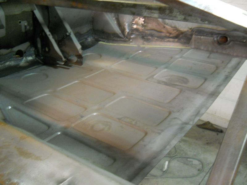 Click image for larger version

Name:	Achassis961.JPG
Views:	75
Size:	46.2 KB
ID:	34530