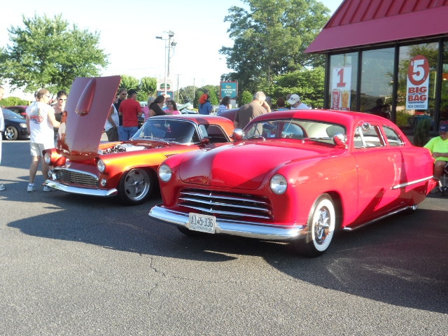 Click image for larger version

Name:	6-14-149.1957T-Bird1951MercCustoms.JPG
Views:	64
Size:	314.0 KB
ID:	44024