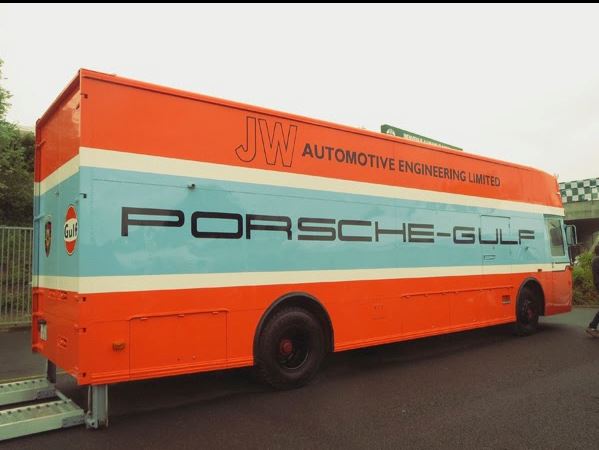 Click image for larger version

Name:	porschecamion.JPG
Views:	28
Size:	40.0 KB
ID:	47746