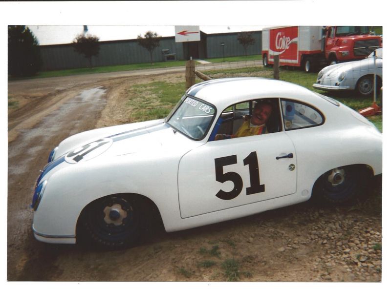 Click image for larger version

Name:	Brettinthe51.jpg
Views:	37
Size:	63.2 KB
ID:	53163