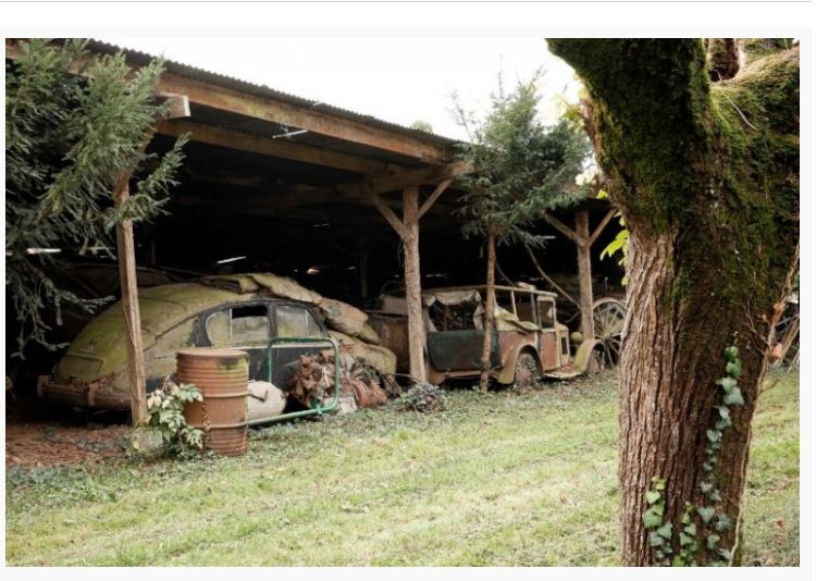 Click image for larger version

Name:	Barnfind4.JPG
Views:	58
Size:	92.5 KB
ID:	53472