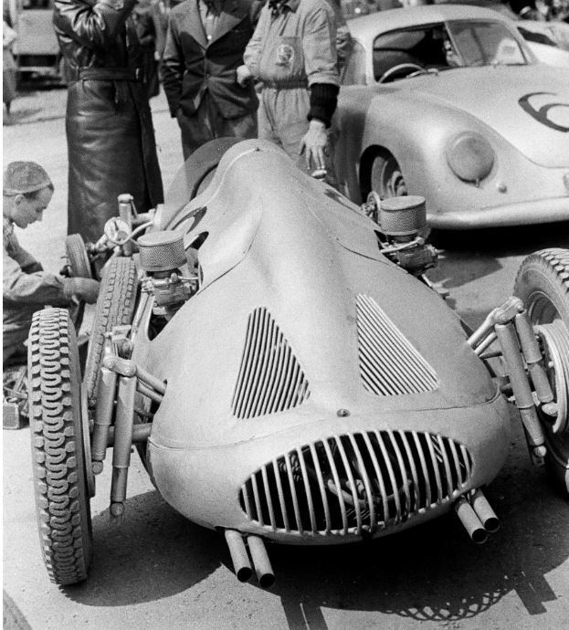 Click image for larger version

Name:	racer1.JPG
Views:	58
Size:	97.7 KB
ID:	59309