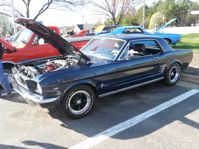 Click image for larger version

Name:	4-4-152.1966Mustang289ci.jpg
Views:	48
Size:	162.6 KB
ID:	59488
