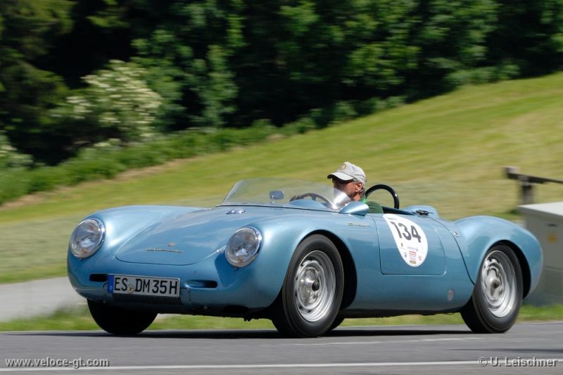 Click image for larger version

Name:	BLUE-SILVERNo1342_2015-05-13.jpg
Views:	81
Size:	60.4 KB
ID:	61003