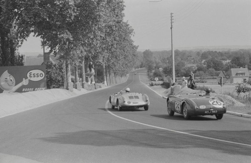 Click image for larger version

Name:	1955lemansRinggenberg.jpg
Views:	54
Size:	61.6 KB
ID:	63100
