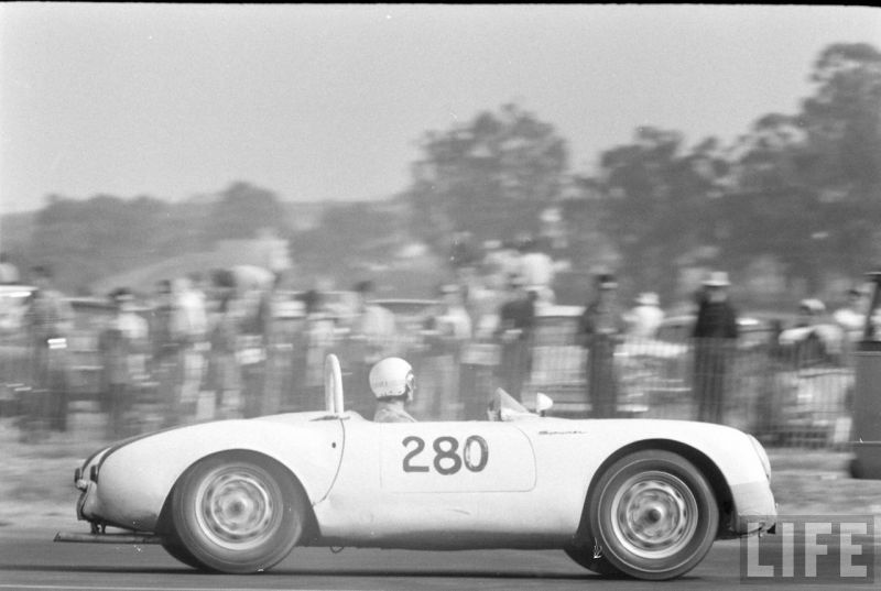 Click image for larger version

Name:	SuziDietrich.WatkinsGlen19611.jpg
Views:	64
Size:	51.4 KB
ID:	63597