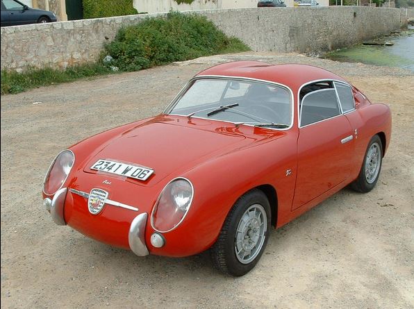 Click image for larger version

Name:	Zagato2.JPG
Views:	40
Size:	66.9 KB
ID:	66436