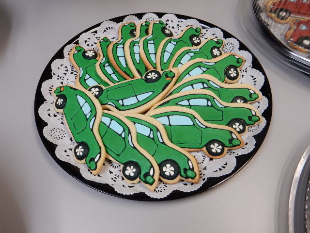 Click image for larger version

Name:	26.Green912Cookies.jpg
Views:	28
Size:	128.9 KB
ID:	70643