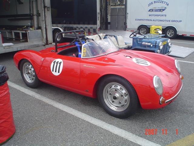 Click image for larger version

Name:	550_Spyder___Rennsport_Reunion_III___002.jpg
Views:	36
Size:	54.8 KB
ID:	70770