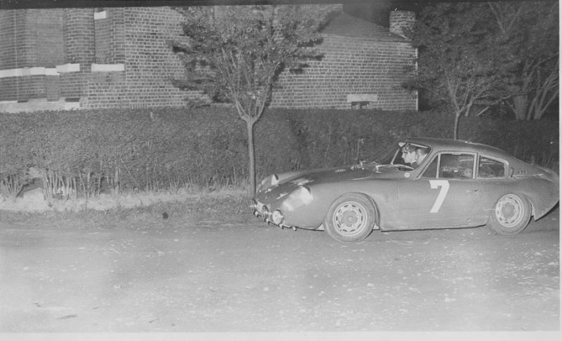 Click image for larger version

Name:	APAL36rallyedethuin64.JPG
Views:	43
Size:	63.0 KB
ID:	71690