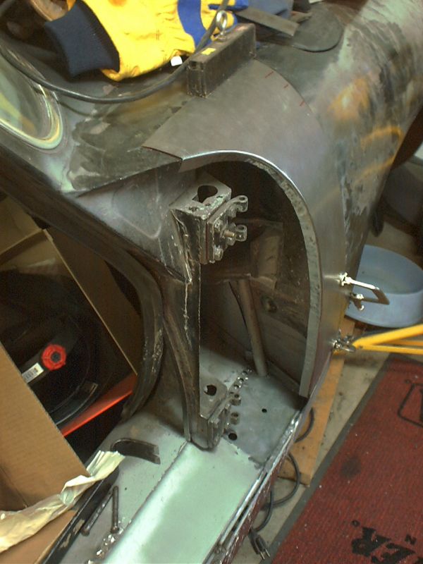 Click image for larger version

Name:	oldfendercutout.JPG
Views:	69
Size:	69.5 KB
ID:	71931