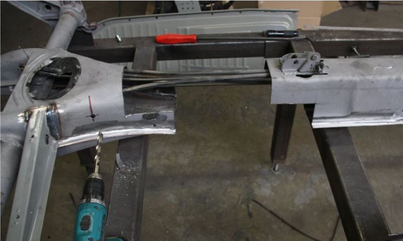 Click image for larger version

Name:	APALdecoupechassis.JPG
Views:	63
Size:	47.8 KB
ID:	73161