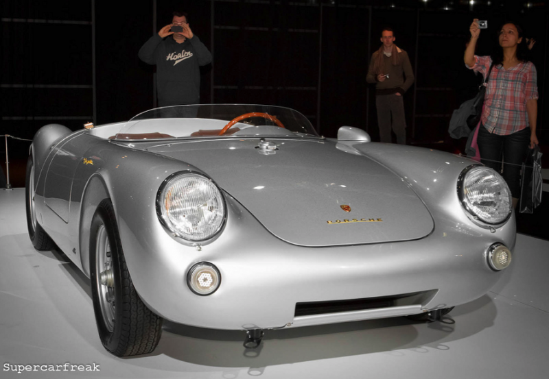 Click image for larger version

Name:	silver-brownint12.jpg
Views:	48
Size:	481.6 KB
ID:	78077