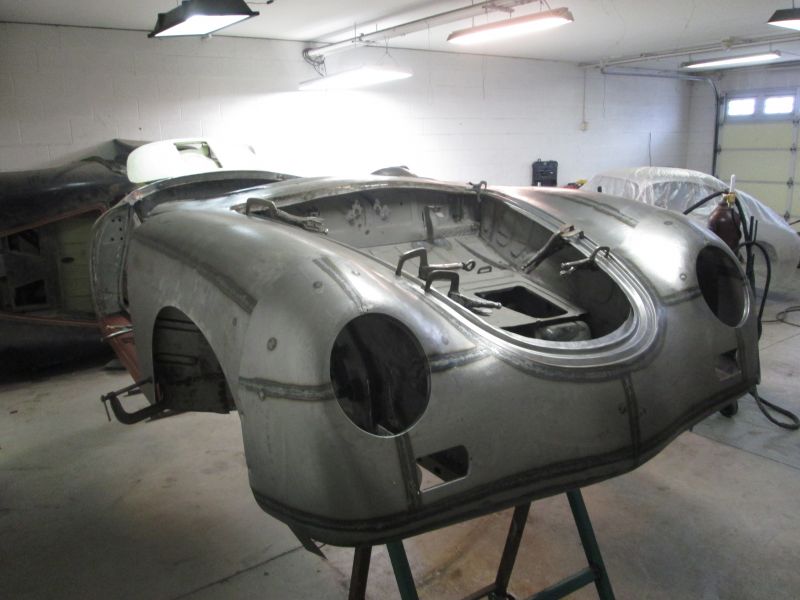 Click image for larger version

Name:	acoupst004.JPG
Views:	91
Size:	57.4 KB
ID:	81493