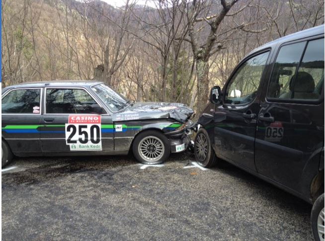 Click image for larger version

Name:	RMC9accident.JPG
Views:	27
Size:	80.4 KB
ID:	84224