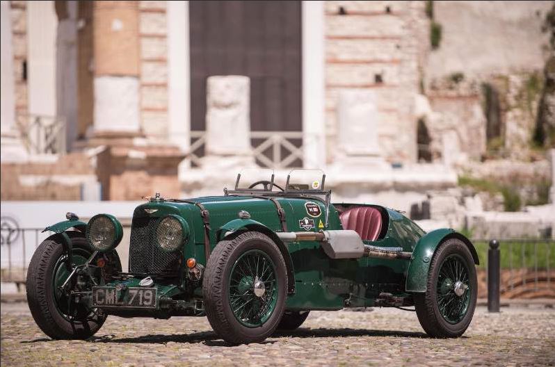 Click image for larger version

Name:	Rtromobileastonmartin.JPG
Views:	28
Size:	80.7 KB
ID:	84876