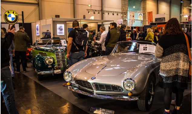 Click image for larger version

Name:	Essen64BMW.JPG
Views:	18
Size:	64.1 KB
ID:	87343