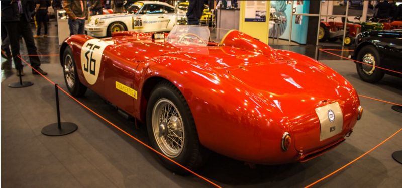 Click image for larger version

Name:	Essen66Lancia.JPG
Views:	11
Size:	56.1 KB
ID:	87370