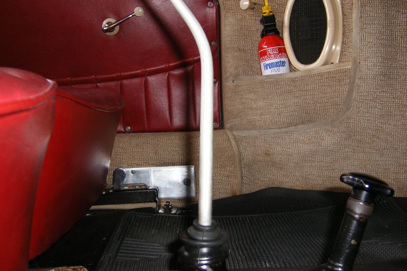 Click image for larger version

Name:	2009_0625356gearchange0001.JPG
Views:	59
Size:	67.8 KB
ID:	89035