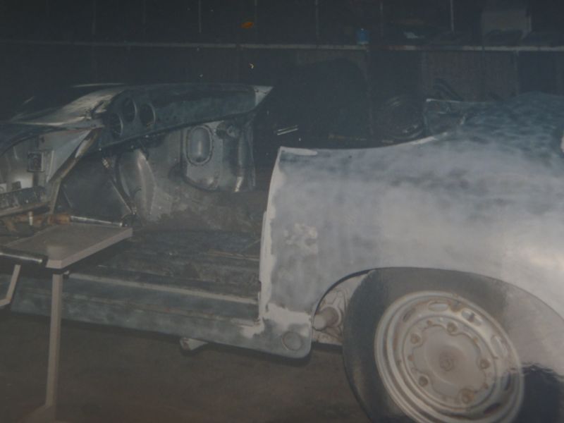 Click image for larger version

Name:	porsche012.JPG
Views:	66
Size:	34.6 KB
ID:	90067