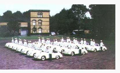 Click image for larger version

Name:	356police7hollande.JPG
Views:	102
Size:	28.5 KB
ID:	91226