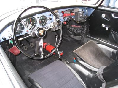 Click image for larger version

Name:	paulernststrahleVNV1cockpit.JPG
Views:	41
Size:	34.8 KB
ID:	93663