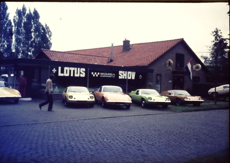 Click image for larger version

Name:	HirondelleLotus.JPG
Views:	159
Size:	63.0 KB
ID:	96300