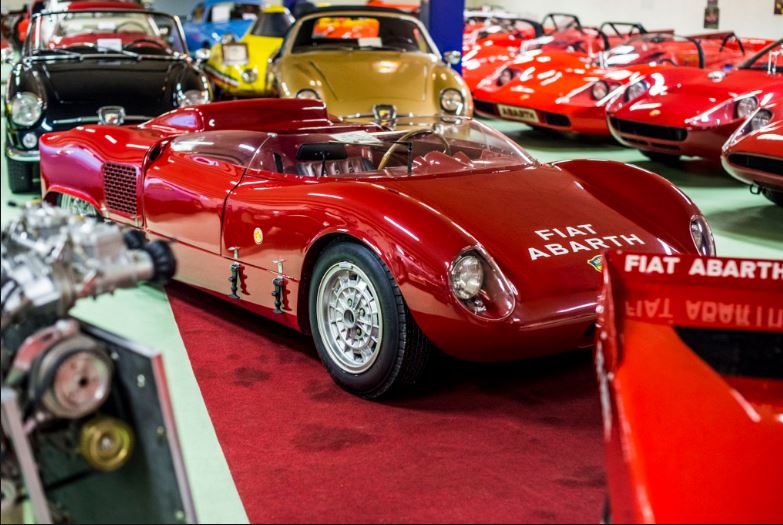 Click image for larger version

Name:	Retromobileabarth7.JPG
Views:	9
Size:	89.1 KB
ID:	97076