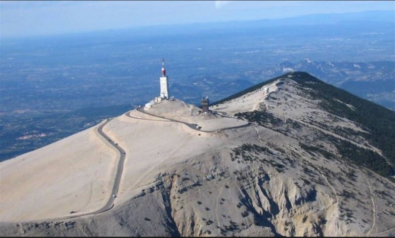 Click image for larger version

Name:	Montventoux.JPG
Views:	20
Size:	58.2 KB
ID:	100295