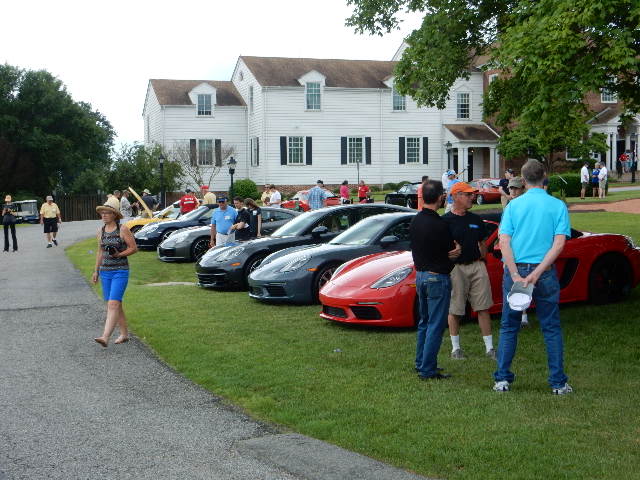 Click image for larger version

Name:	12.Porsches.JPG
Views:	36
Size:	127.4 KB
ID:	101168