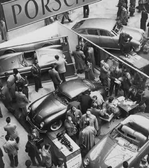 Click image for larger version

Name:	356Porschestandpariscarshow53.JPG
Views:	94
Size:	68.8 KB
ID:	103437