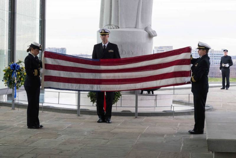 Click image for larger version

Name:	12-17-1722.FlagCeremony.jpg
Views:	56
Size:	59.0 KB
ID:	95080