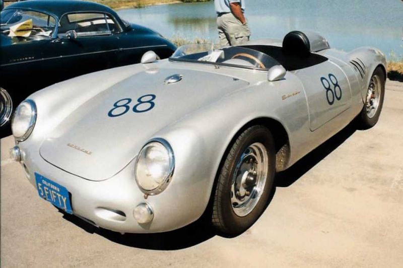 Click image for larger version

Name:	550inMonterey.jpg
Views:	116
Size:	60.3 KB
ID:	29236