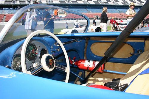 Click image for larger version

Name:	1986718137_03af69cbfd.jpg
Views:	59
Size:	142.0 KB
ID:	39957