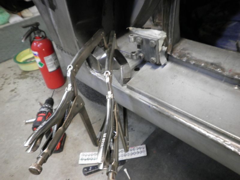 Click image for larger version

Name:	clamped1.JPG
Views:	89
Size:	58.7 KB
ID:	42340