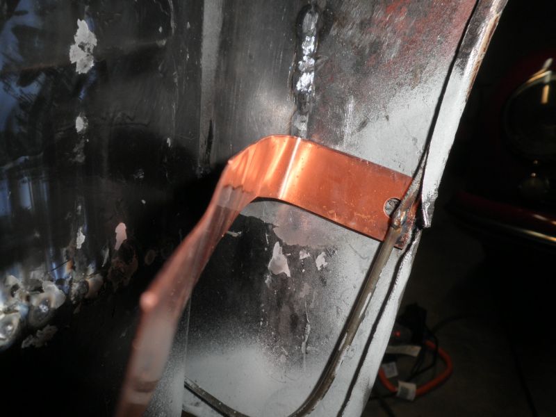 Click image for larger version

Name:	weldingfrontwire2.JPG
Views:	106
Size:	62.7 KB
ID:	44558