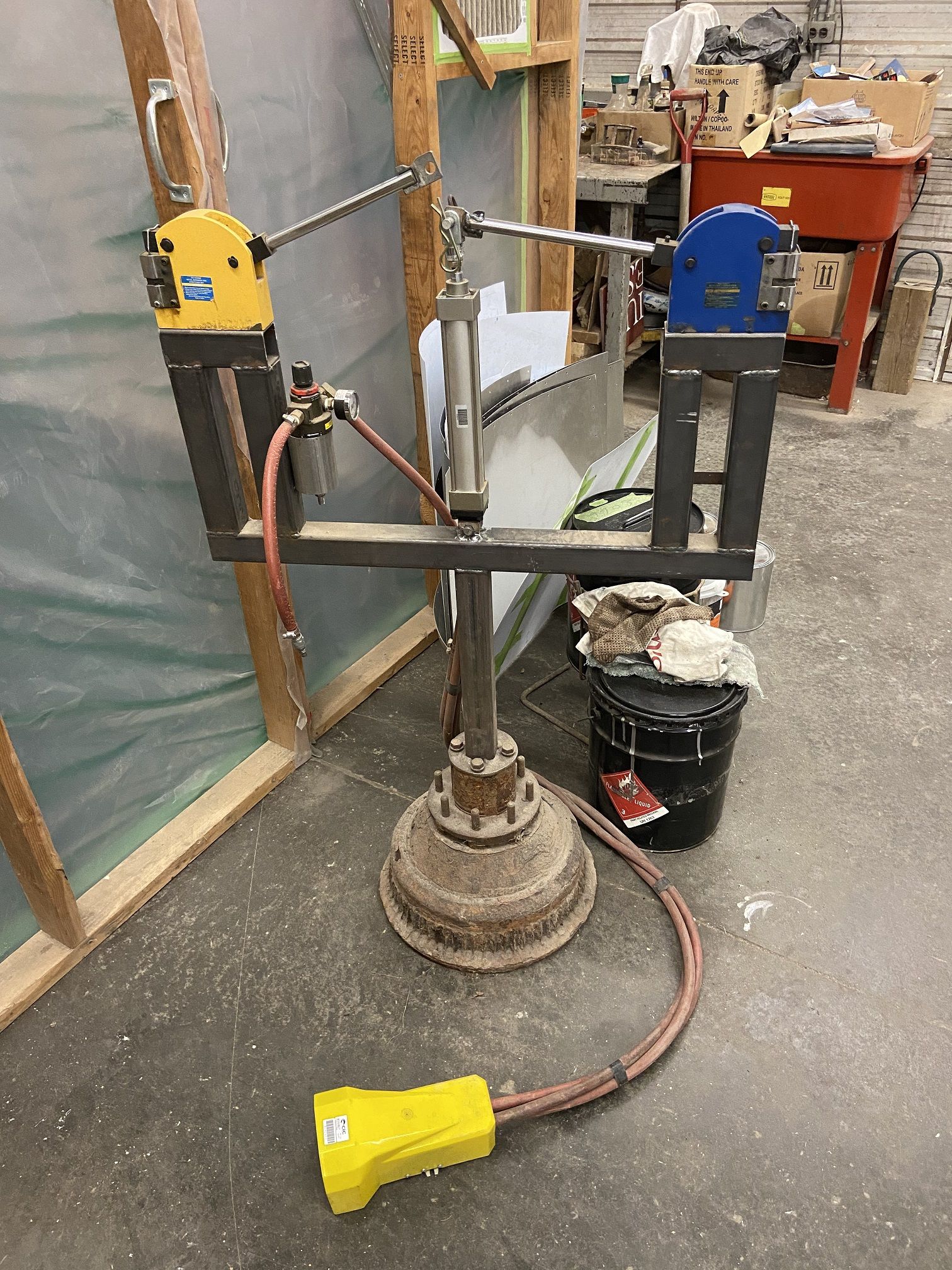 Click image for larger version

Name:	042920 the shrinker and strecher machine.jpg
Views:	340
Size:	669.5 KB
ID:	108638