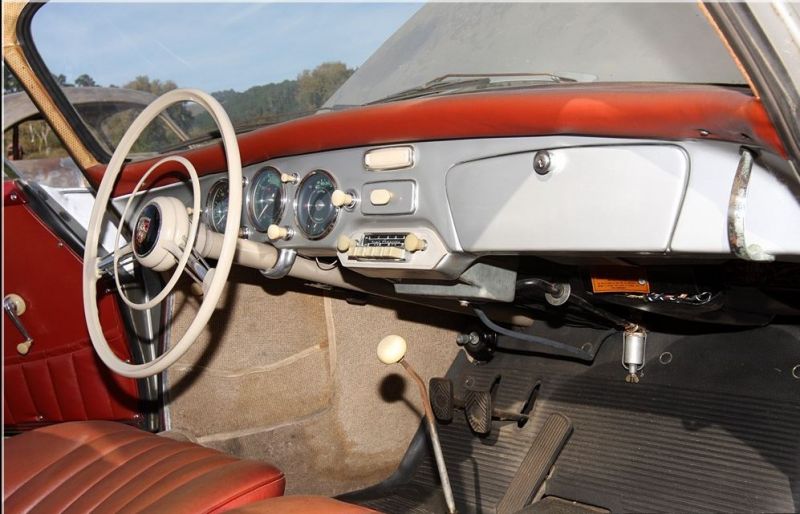 Click image for larger version

Name:	Cockpit31.JPG
Views:	137
Size:	59.6 KB
ID:	33803