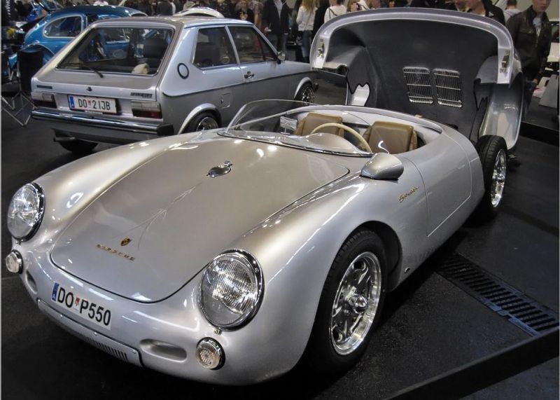 Click image for larger version

Name:	550replica.JPG
Views:	86
Size:	75.8 KB
ID:	30026
