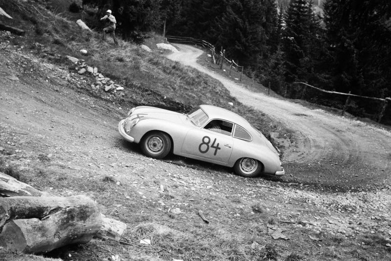 Click image for larger version

Name:	CarreraGTCoupeno.84-1958Alpenfahrt-Bawart.jpg
Views:	89
Size:	116.9 KB
ID:	63971